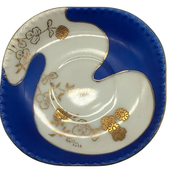 Japan demitasse Blue and Gold Floral Teacup Set - Picture 13 of 16